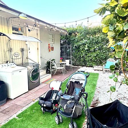 מיאמי Quiet & Centrally Located House - Private Parking, Laundry And Storage For Luggage מראה חיצוני תמונה